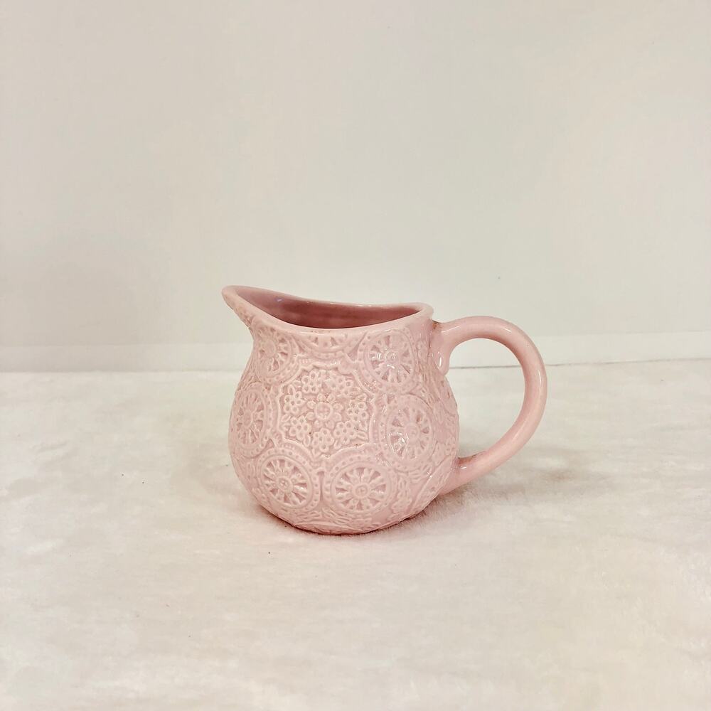 Kate Williams Global Design Connections Lacework Ceramic Creamer Pink 3/5" New